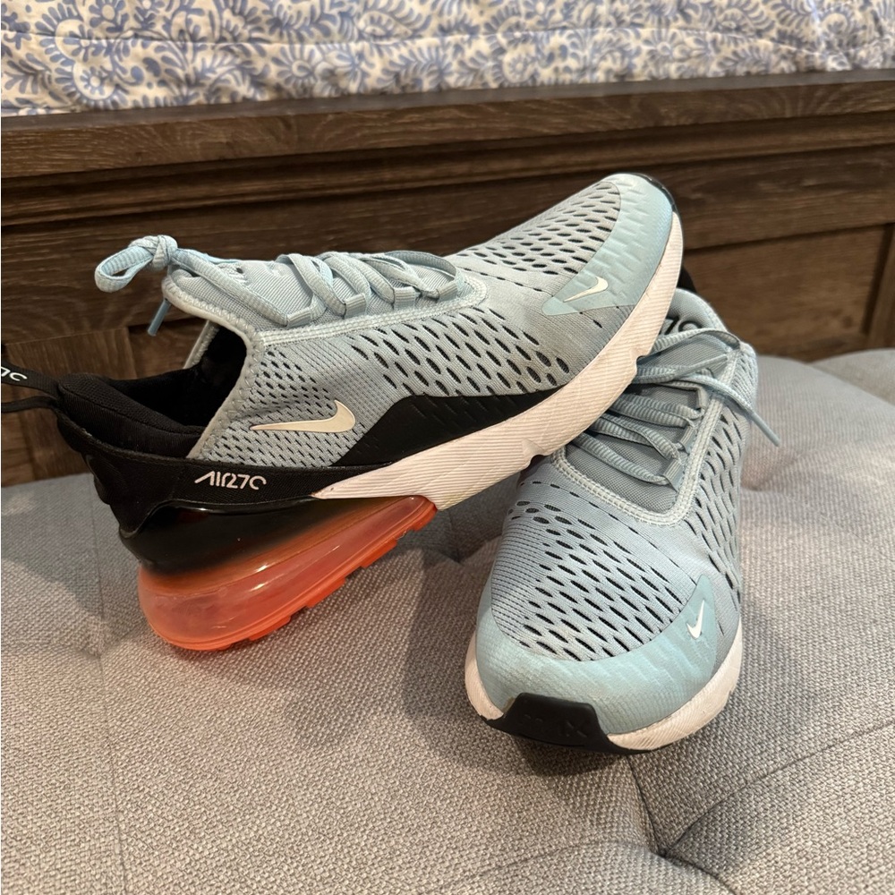 Nike Air Max 270 Women's